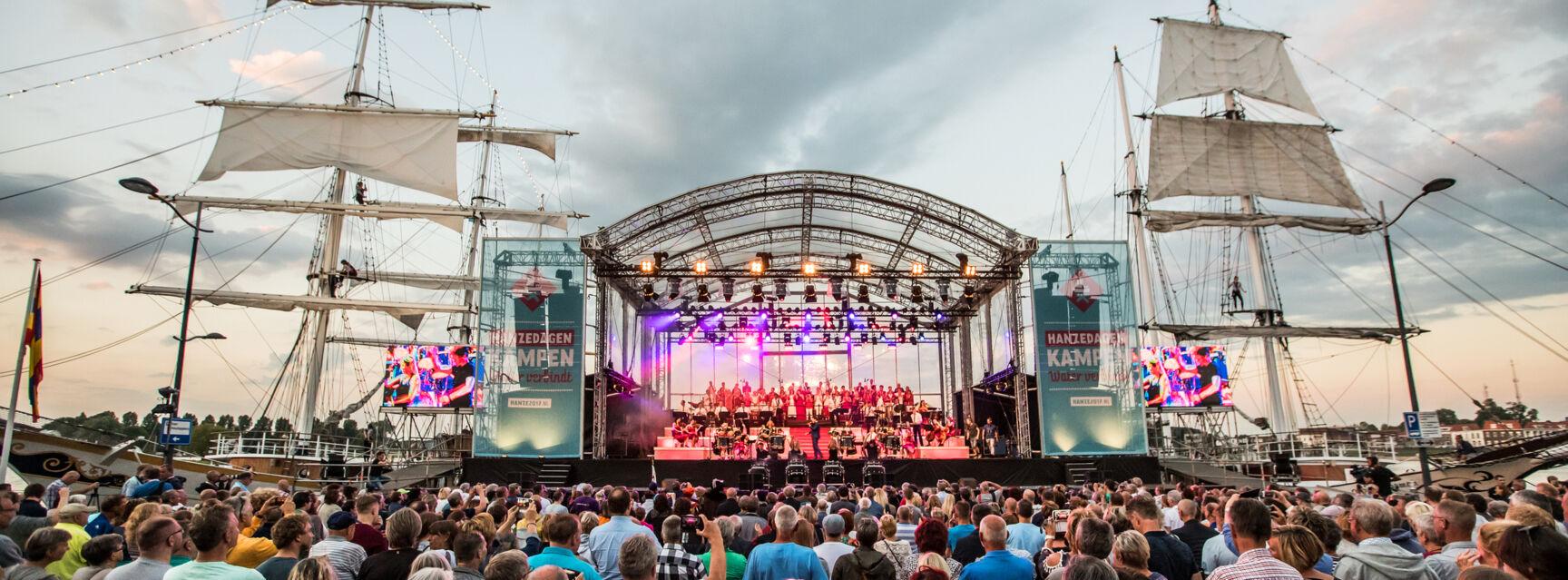 Hanzedagen Openingsceremonie foto (17) Foto Tennekes Hanzedagen Openingsceremonie foto (17) Foto Tennekes