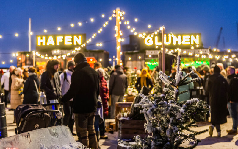 Lübeck_Hafenglühen am Drehbrückenplatz © LTM