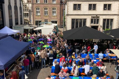 Ein buntes Treiben gab es beim letzten Hansefrühstück Hansefruehstueck ©Alte Hansestadt Lemgo
