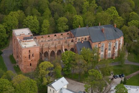 Tartu Dom © Jaak Nilson Tartu Dom © Jaak Nilson
