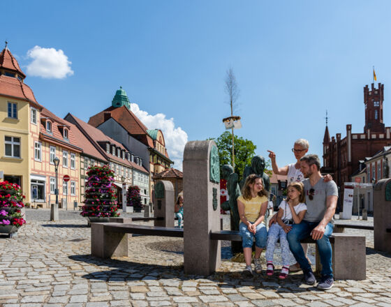 Kyritz-Bassewitzbrunnen mit Marktplatz © Tourismusverband Prignitz Kyritz-Bassewitzbrunnen mit Marktplatz © Tourismusverband Prignitz