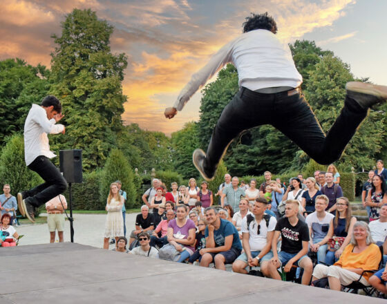 Kleines Fest im Großen Garten © Holger Hollemann Kleines Fest im Großen Garten © Holger Hollemann