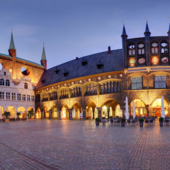 Markt am Rathaus zu Lübeck © Uwe Freitag, LTM